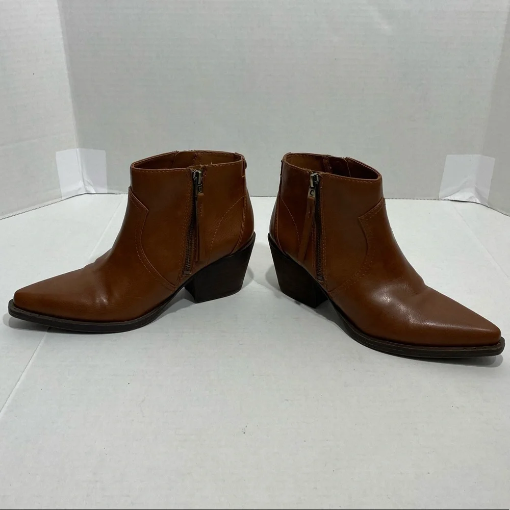 Circus by Sam Edelman || Woman’s tan Whistler Ankle Booties size 7